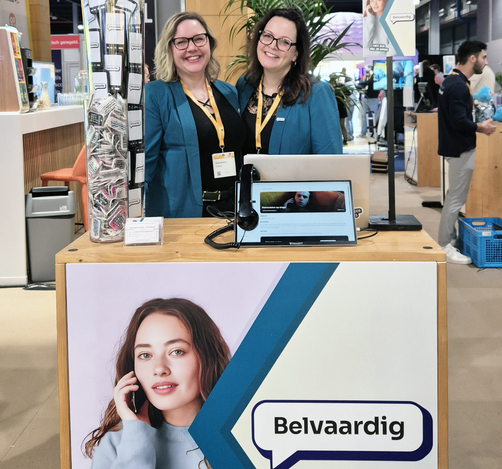 Marjolein ter Elst (links) en Denise Brilman (rechts) op de IPON